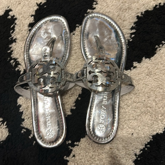 Tory Burch Shoes - Silver patent Tory Burch flip flop